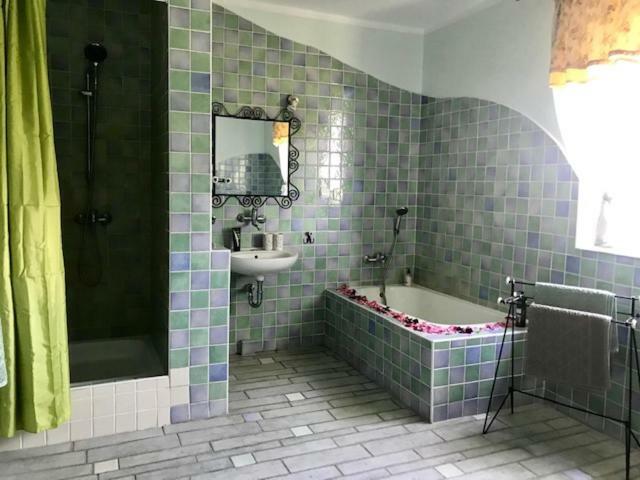 Dom Goscinny Lerka - 240 M2 Mazury Jeziora Lasy Lakorz Ngoại thất bức ảnh